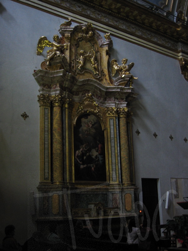 inside St Maria