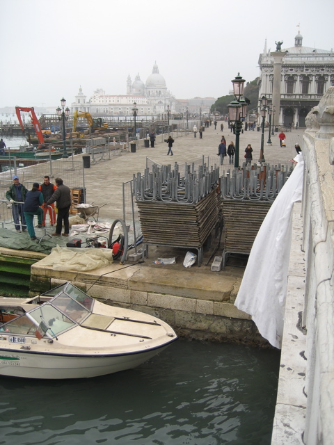 Raised walkways at Piazza San Marco