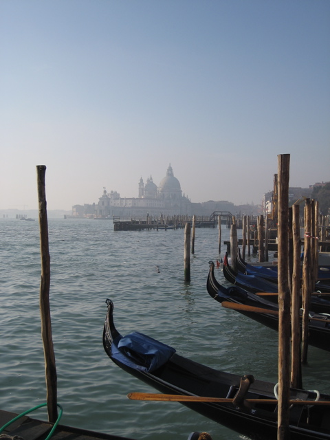 looking toward Punta della Dogana