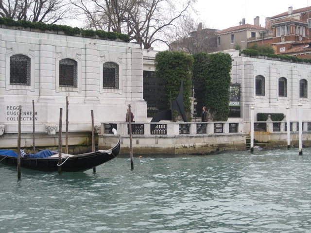 Peggy Guggenheim Collection, Canale Grande