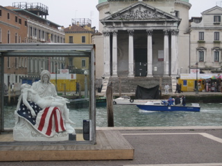 B.Zarro: Michael Angel's - the Universal Pieta. Stazione Ferroviaria Santa Lucia